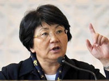 رئيسة قرغيزيا ترفض إقامة مشاريع عسكرية امريكية