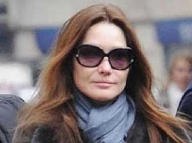 هل علاقته الغرامية مع كارلا سركوزي سبب قتل المعتصم القذافي بهذه الطريقة الوحشية على يد 