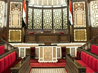 السوريون يتوجهون إلى صناديق الاقتراع لاختيار ممثليهم في مجلس الشعب