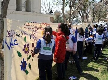 على هامش الاحتفال بيوم الطفل العالمي...بيئة مسرحية ثرية بالقيم الانسانية والتربوية 