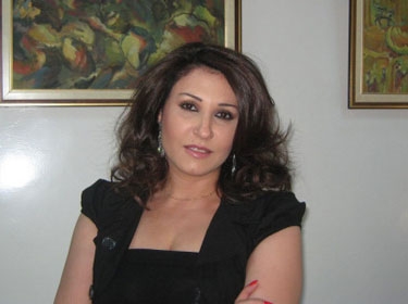 الشاعرة سهام شعشاع: تعجبني أليسا.. و80% من الفنانين جهلة