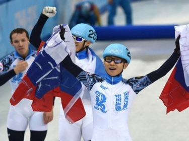 روسيا تحصد ميداليتين ذهبيتين في مسابقات التزحلق