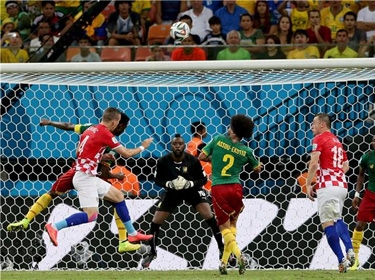 كرواتيا تطيح بأسود الكاميرون 