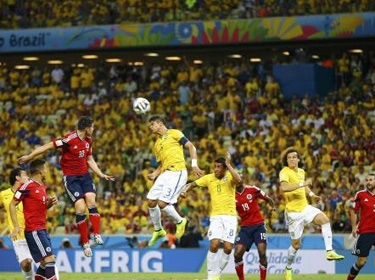 هدايا الدفاع تنقذ البرازيل من النفق الكولومبي المظلم 