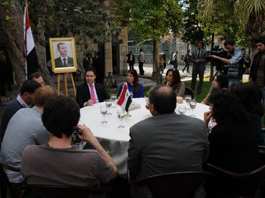 مجموعة سياحية فرنسية في ربوع سورية.