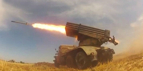 Russian and Syrian air forces tighten grip on terrorists in several areas