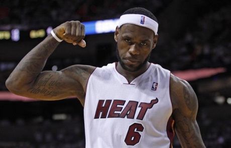 بوش يتألق مع «هيت» ويفوز على «ماجيك» في الـNBA