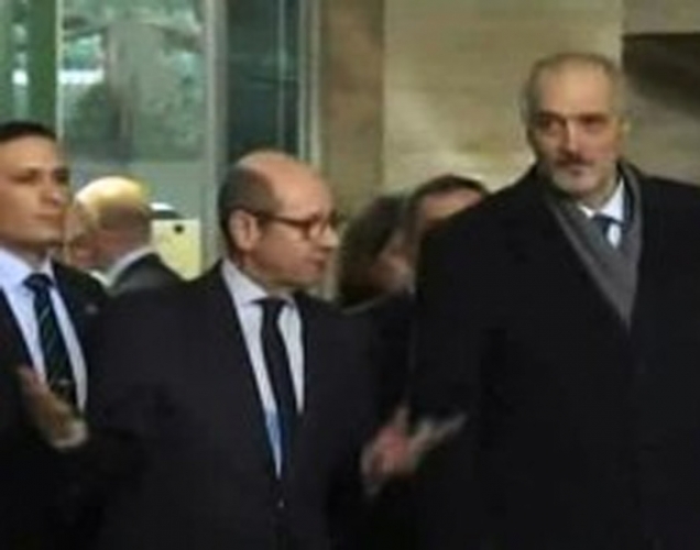 الجعفري يؤكد لـ دي ميستورا تمسك السوريين بوحدة بلادهم واستقلالها وسيادتها  