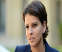 وزيرة التعليم الفرنسية: لا رجعة عن إدراج اللغة العربية في مناهجنا  