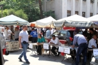 الأزمة والوضع الاقتصادي أهم اسباب تفكك الاسرة.. تقصير في التأمين الصحي والشركات تعتبره خاسر!