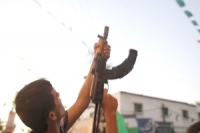 ظاهرة إطلاق الرصاص العشوائي زهق للأرواح وعاهات دائمة.. الحرب أفقدت قطاع الخيول 4 آلاف رأس خيل عربية أصيلة!  