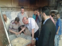 إغلاق معمل حلويات لماركة كبيرة في دمشق ومطاعم لتقديمها مواد ملوثة ووجود حشرات!