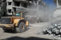 مليارا ليرة لتسريع تنفيذ المشاريع الخدمية والكهرباء خلال شهر في كامل الغوطة الشرقية.. اختصار الحواجز والتسريع بالتسويات لتسهيل حركة الأهالي!