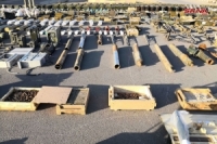 بالصور- ضبط أسلحة و ذخائر بينها إسرائيلية الصنع