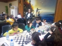 استمرار بطولة الجمهورية للشطرنج للفئات العمرية من 6 إلى 20 سنة في اللاذقية