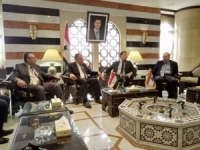 قطنا يلتقي الحاج حسن و يبحثان تعزيز التعاون في المجال الزراعي 