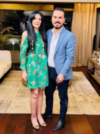 الإعلامي العراقي نزار فارس يعلن خطبته من الفنانة المصرية حورية فرغلي والأخرى تهاجمه وتتوعده