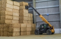 أبوظبي تطلق أكبر سوق أعلاف في الشرق الأوسط