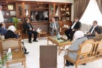 وزير الزراعة يناقش مع مصدري زيت الزيتون مشاكل وصعوبات التسويق