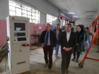 وزير الصناعة: تطوير إنتاج شركة (بردى) وابتكار أصناف جديدة تلبي الاحتياجات