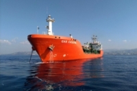 ناقلة غاز ثانية بحمولة 4600 طن تصل مصب النفط في مدينة بانياس وتبدأ تفريغ حمولتها