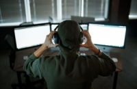 ثغرات خطيرة في البلوتوث تهدد خصوصية مستخدمي السماعات اللاسلكية