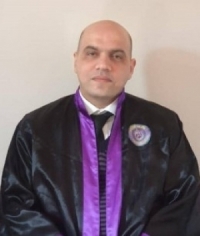 مسلحون يقتحمون مكتب عميد كلية الآداب بدمشق ووزير التعليم العالي يعلق على الحادثة